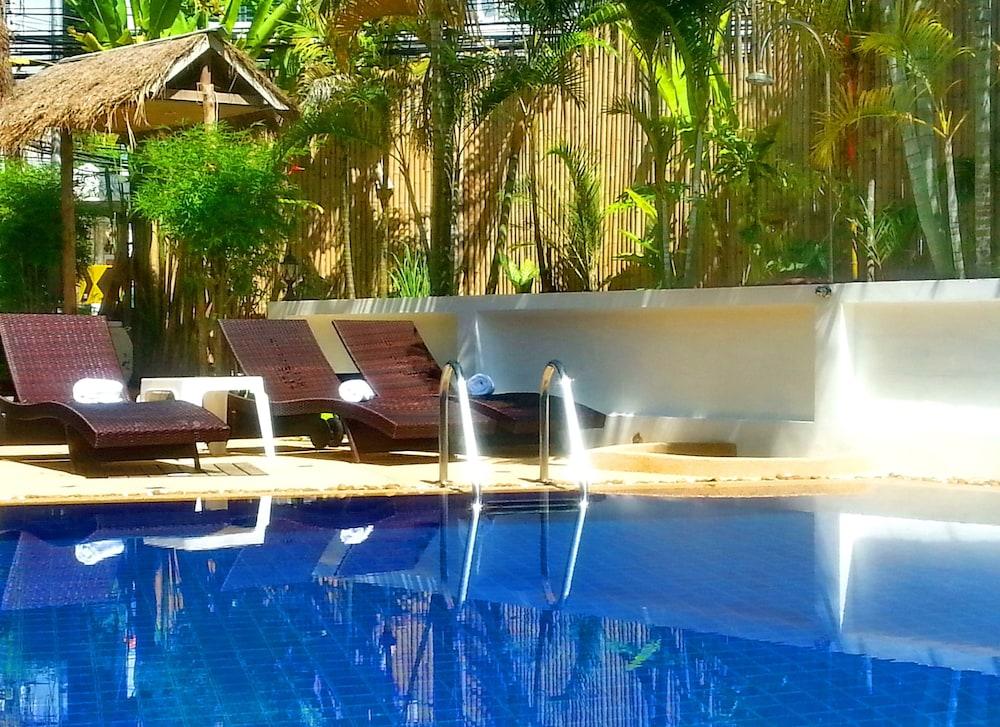 Karon Beach Pool Hotel Phuket Esterno foto